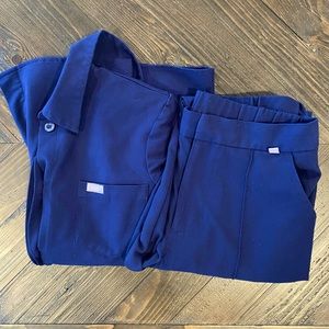 Navy FIGS Scrub Set, Size XS